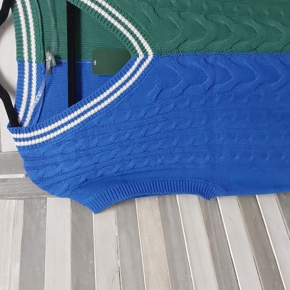 Womens Cable Knit Two Color Sweater Vest | Wild Fable | Small - Picture 5 of 12